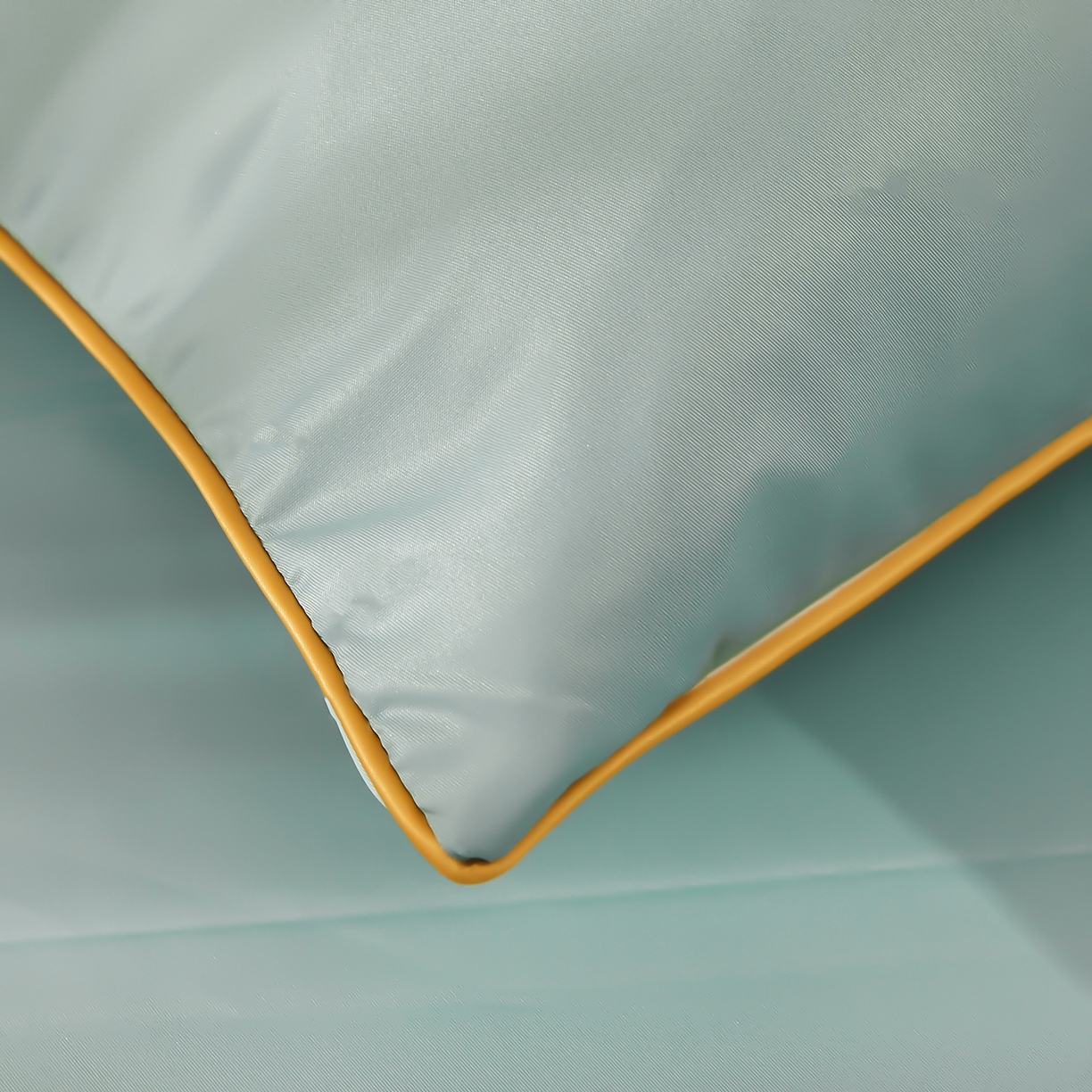 91家纺网 家纺一手货源 找家纺 好尚居 2026新款水洗真丝刺绣夏被被子被芯四件套 深海蓝