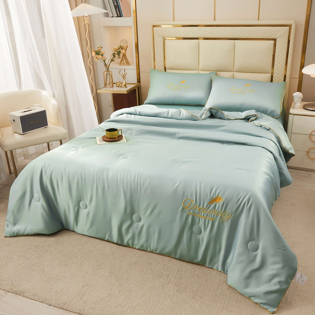 91家纺网 家纺一手货源 找家纺 好尚居 2026新款水洗真丝刺绣夏被被子被芯四件套 深海蓝