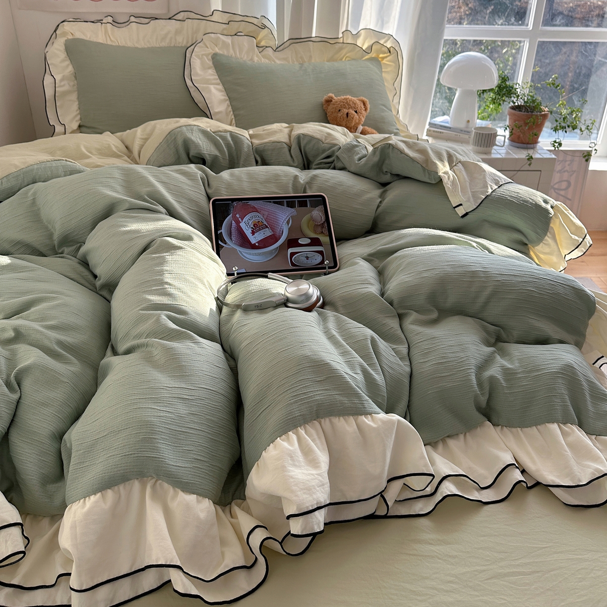 91家纺网 家纺一手货源 找家纺 （总）轻奢坊 2026新款皱皱纱双层密拷花边四件套-洛可可