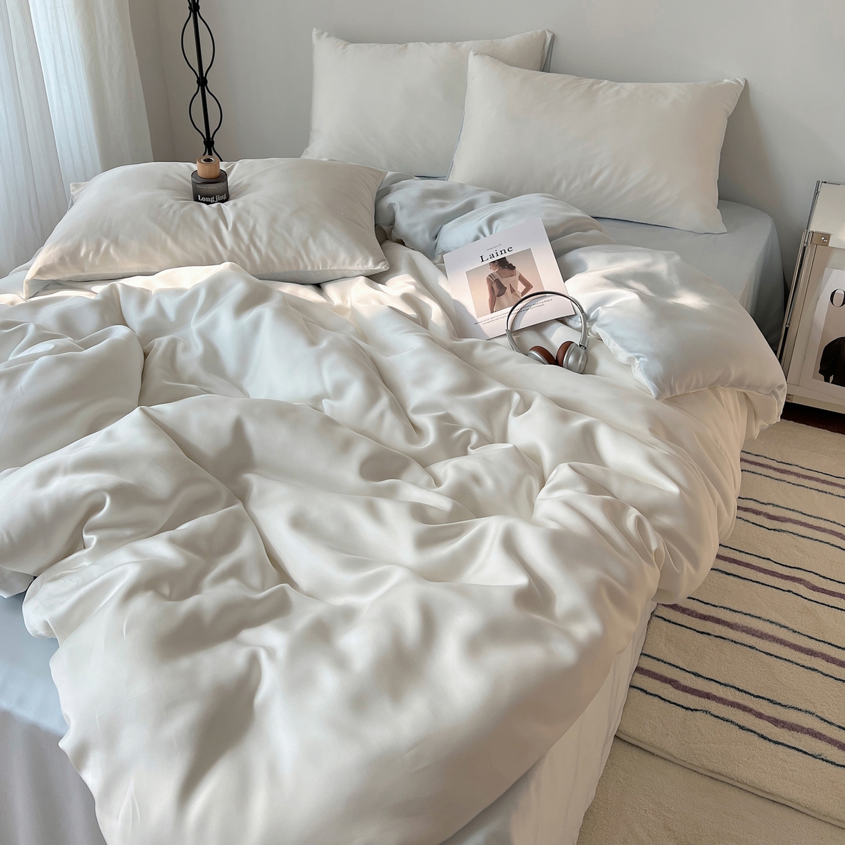 91家纺网 家纺一手货源 找家纺 悦织湾家纺 2026新款亲肤舒适冰丝四件套夏秋季凉爽透气纯色双拼床上用品学生宿舍单双人三四件套 云霜蓝调