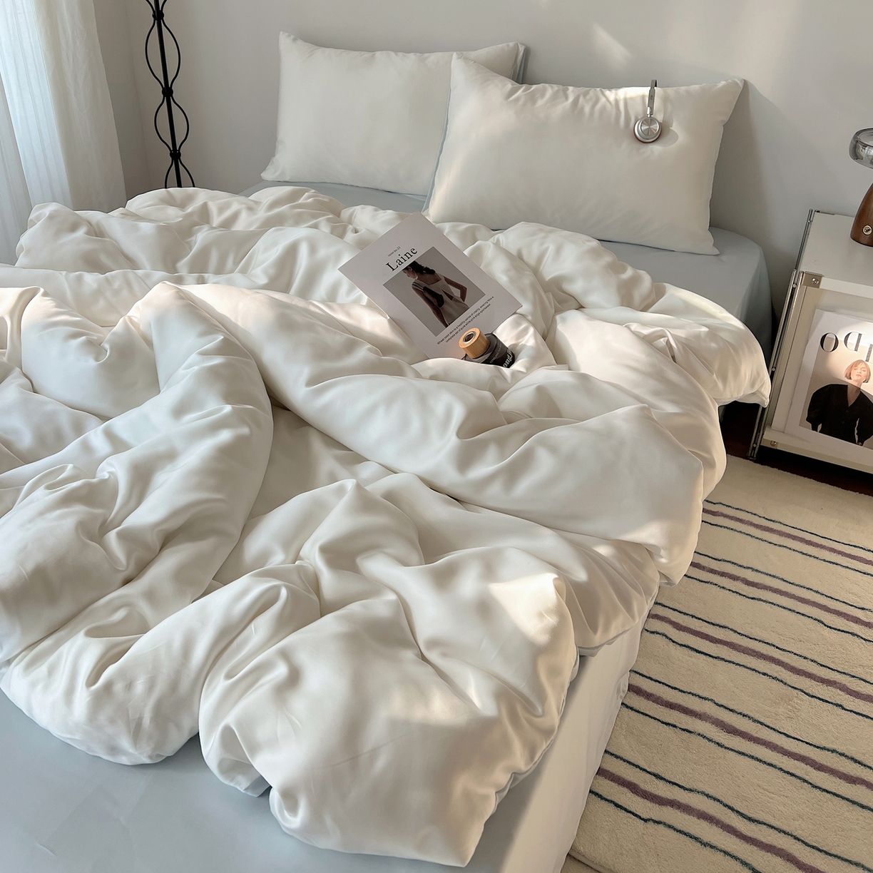 91家纺网 家纺一手货源 找家纺 悦织湾家纺 2026新款亲肤舒适冰丝四件套夏秋季凉爽透气纯色双拼床上用品学生宿舍单双人三四件套 云霜蓝调