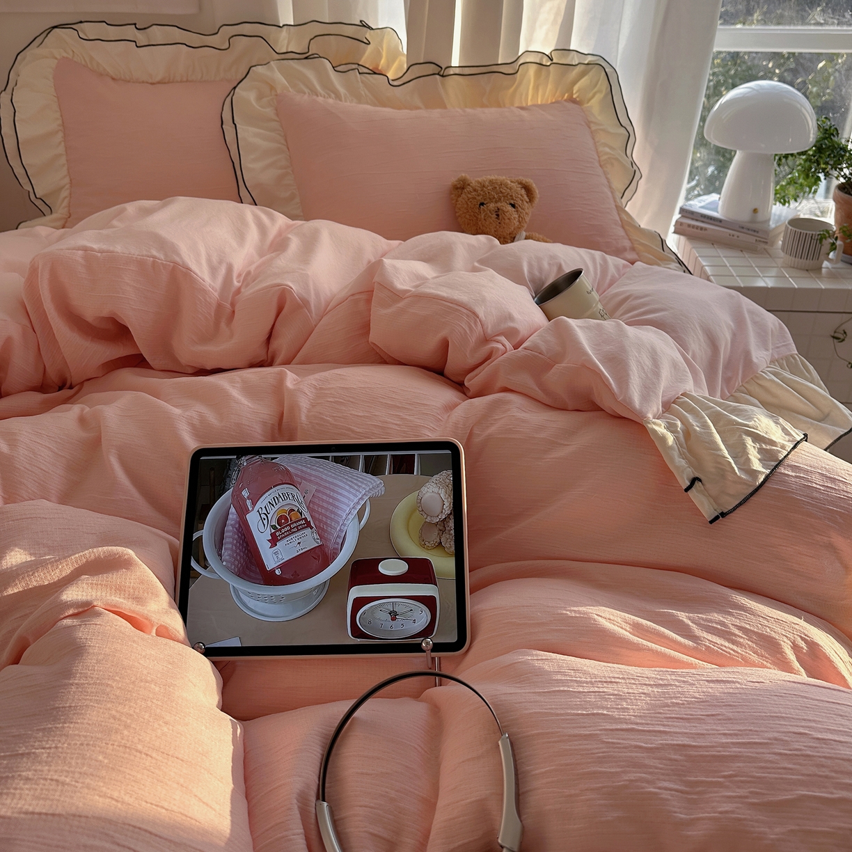 91家纺网 家纺一手货源 找家纺 （总）轻奢坊 2026新款皱皱纱双层密拷花边四件套-洛可可