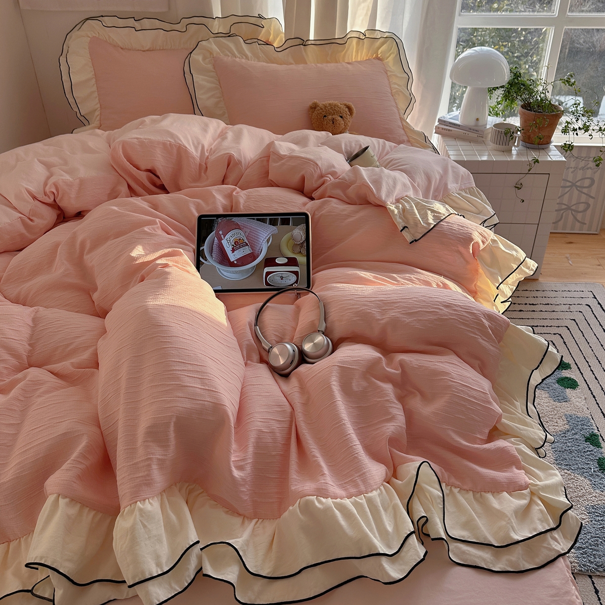 91家纺网 家纺一手货源 找家纺 （总）轻奢坊 2026新款皱皱纱双层密拷花边四件套-洛可可