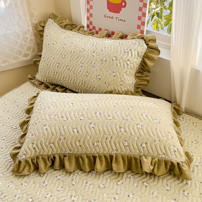 91家纺网 家纺一手货源 找家纺 纽缦家纺 2026春夏新款云朵提花双层纱夹棉绗缝单床笠 床笠单件 落日暮年绿