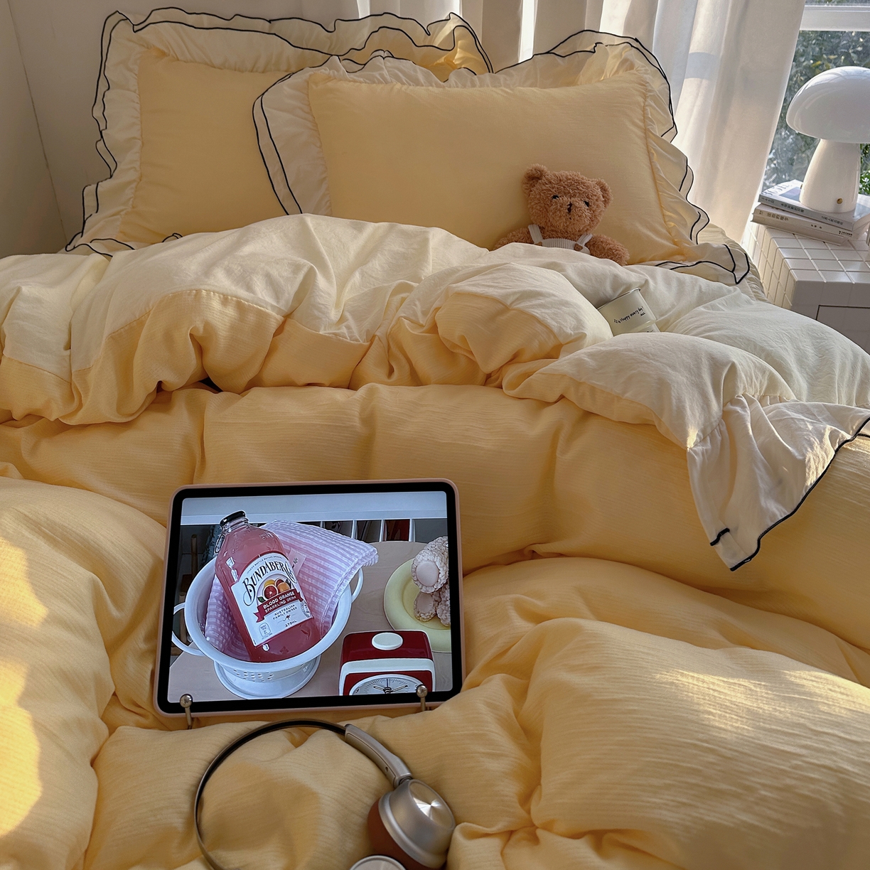 91家纺网 家纺一手货源 找家纺 轻奢坊 2026新款皱皱纱双层密拷花边四件套-洛可可 洛可可黄