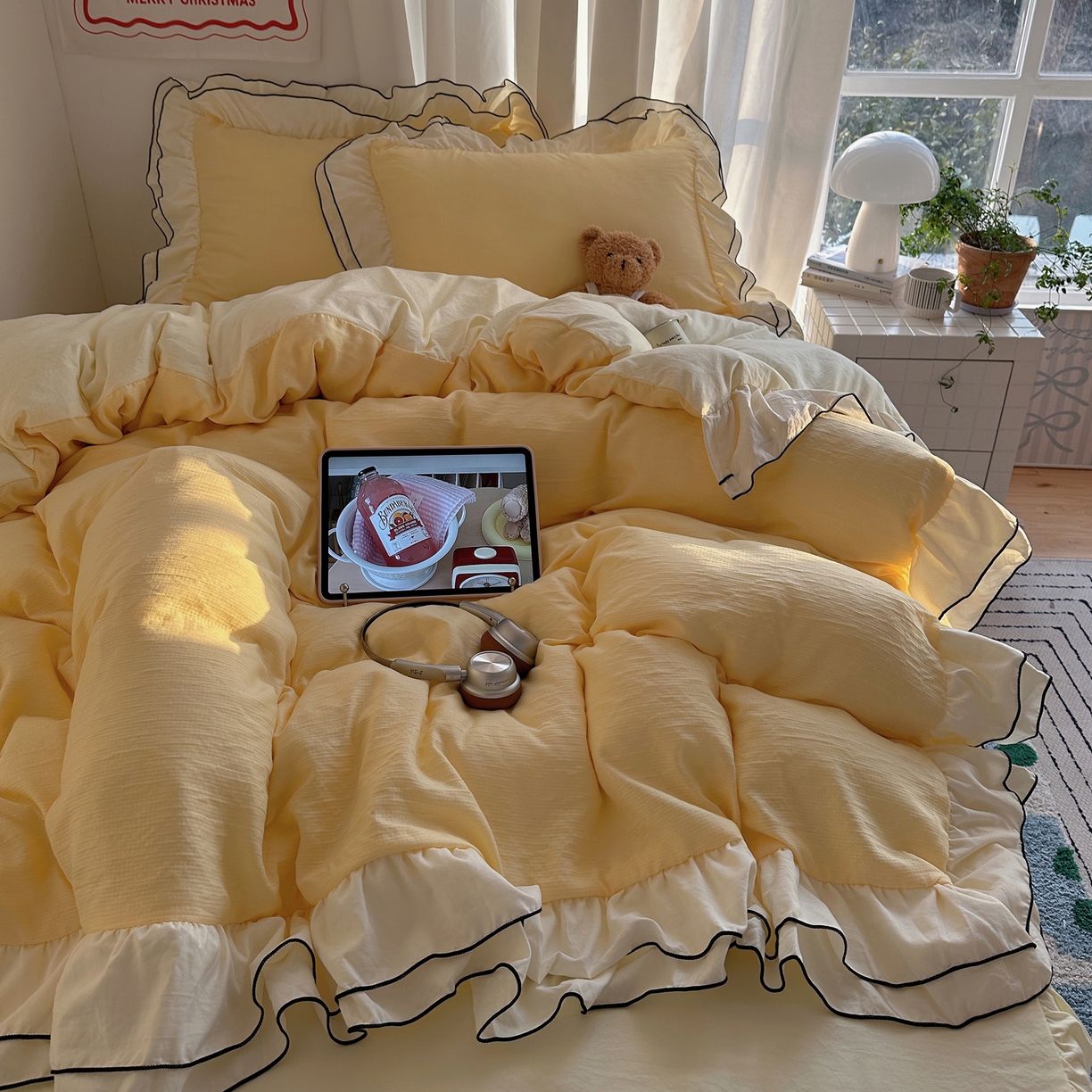 91家纺网 家纺一手货源 找家纺 轻奢坊 2026新款皱皱纱双层密拷花边四件套-洛可可 洛可可黄