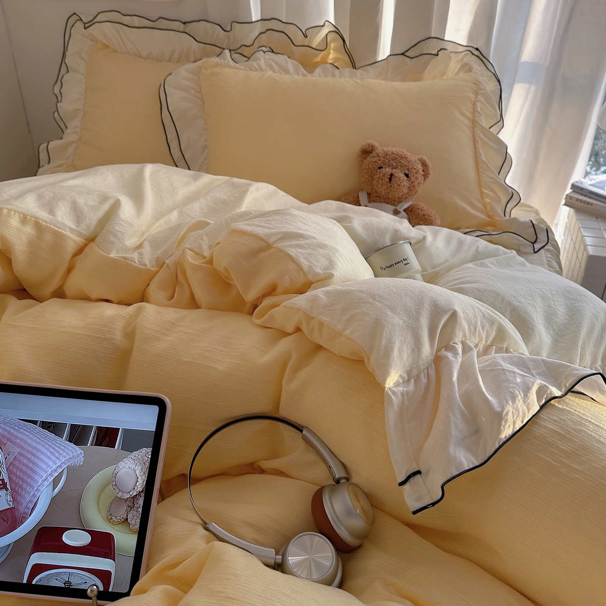 91家纺网 家纺一手货源 找家纺 轻奢坊 2026新款皱皱纱双层密拷花边四件套-洛可可 洛可可黄