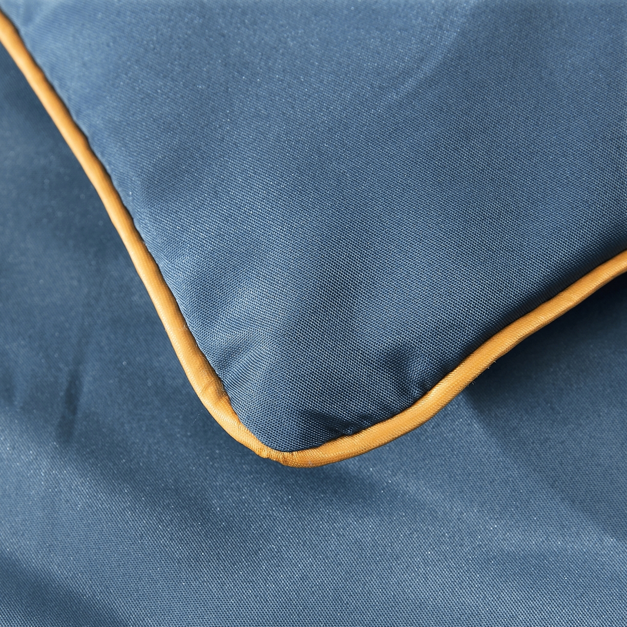 91家纺网 家纺一手货源 找家纺 好尚居 2026新款水洗真丝刺绣夏被被子被芯四件套 雾霾蓝