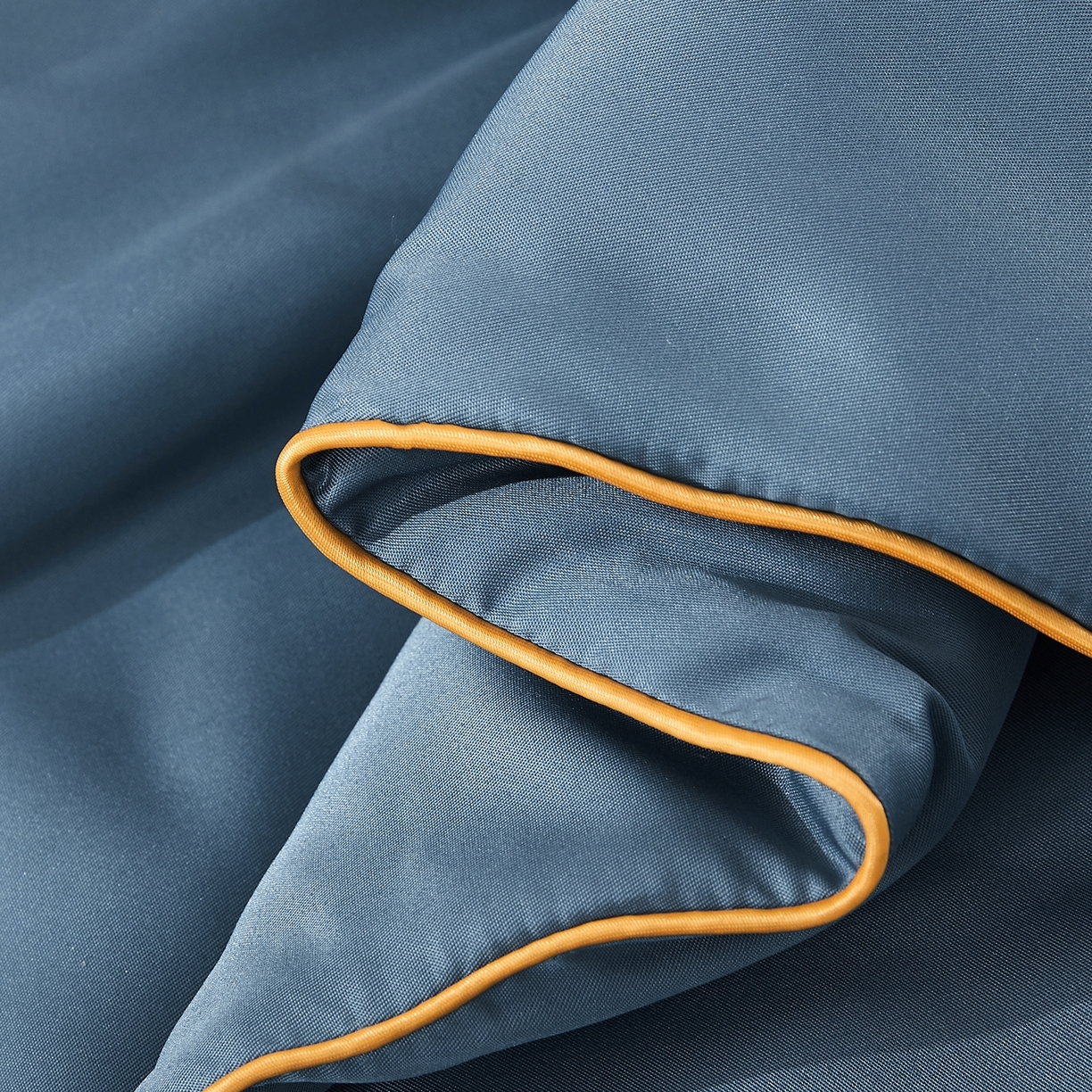 91家纺网 家纺一手货源 找家纺 好尚居 2026新款水洗真丝刺绣夏被被子被芯四件套 雾霾蓝