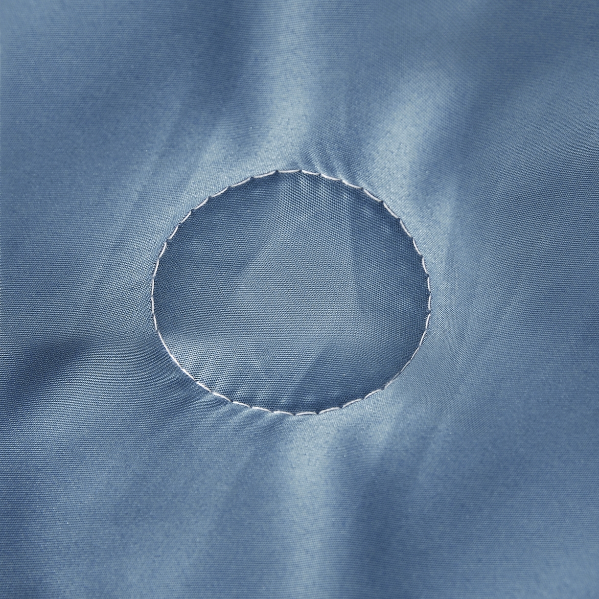 91家纺网 家纺一手货源 找家纺 好尚居 2026新款水洗真丝刺绣夏被被子被芯四件套 雾霾蓝