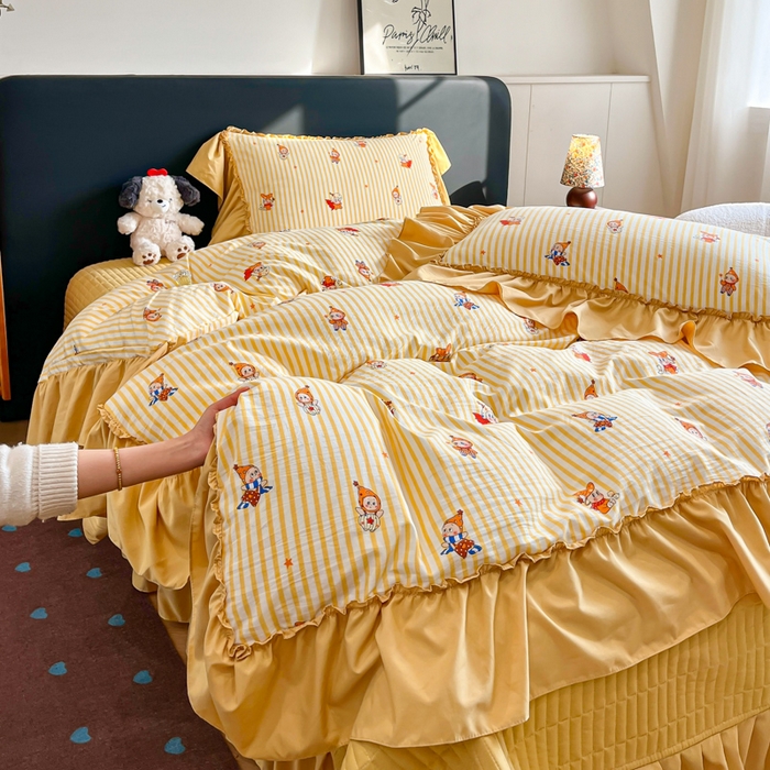 91家纺网 家纺一手货源 找家纺 （总）梦可莱家居 2026春夏新品法式复古大花边清新复古卡通系列床盖四件套