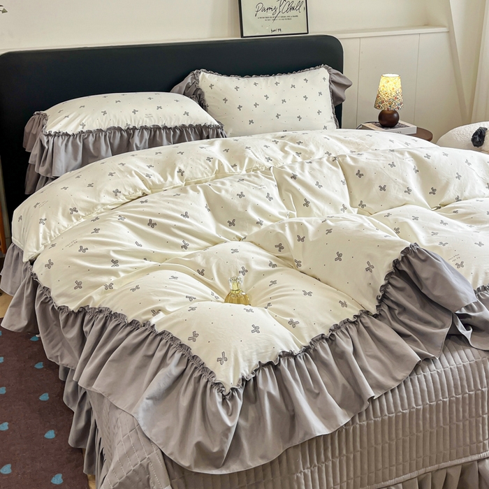 91家纺网 家纺一手货源 找家纺 （总）梦可莱家居 2026春夏新品法式复古大花边清新复古卡通系列床盖四件套