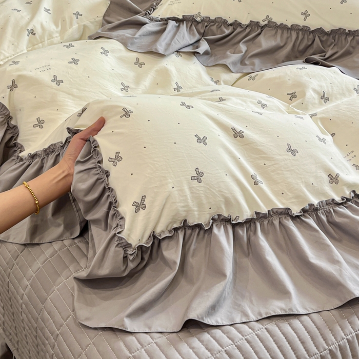 91家纺网 家纺一手货源 找家纺 （总）梦可莱家居 2026春夏新品法式复古大花边清新复古卡通系列床盖四件套