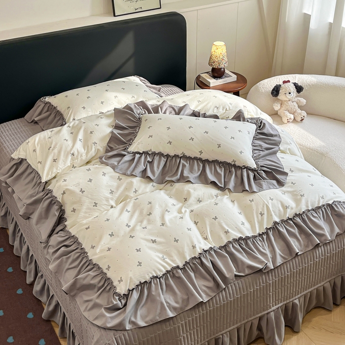 91家纺网 家纺一手货源 找家纺 （总）梦可莱家居 2026春夏新品法式复古大花边清新复古卡通系列床盖四件套