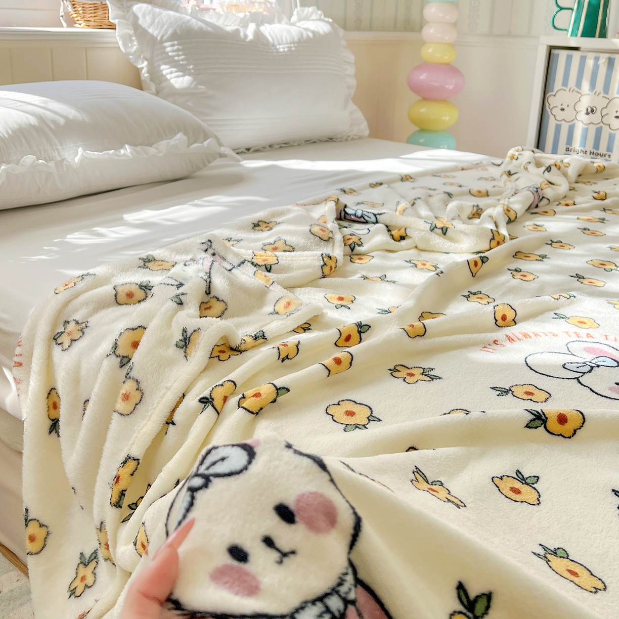 91家纺网 家纺一手货源 找家纺 悦织湾家纺 2026新款印花法兰绒毛毯牛奶绒盖毯春秋空调毯儿童床单小被子 田园兔