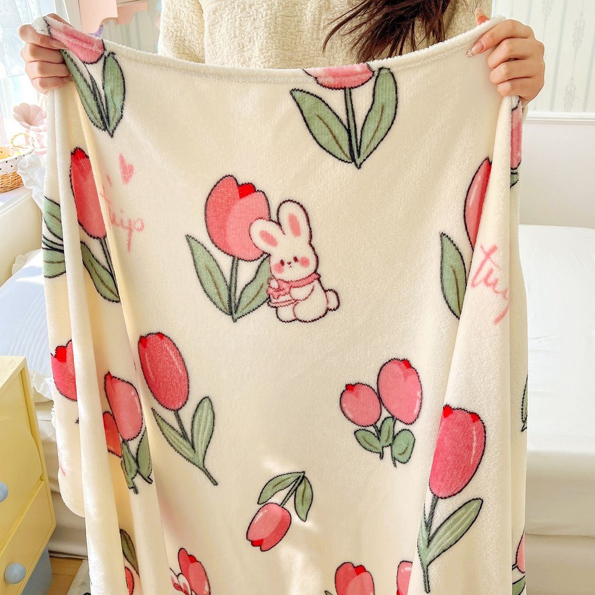 91家纺网 家纺一手货源 找家纺 悦织湾家纺 2026新款印花法兰绒毛毯牛奶绒盖毯春秋空调毯儿童床单小被子 郁金香