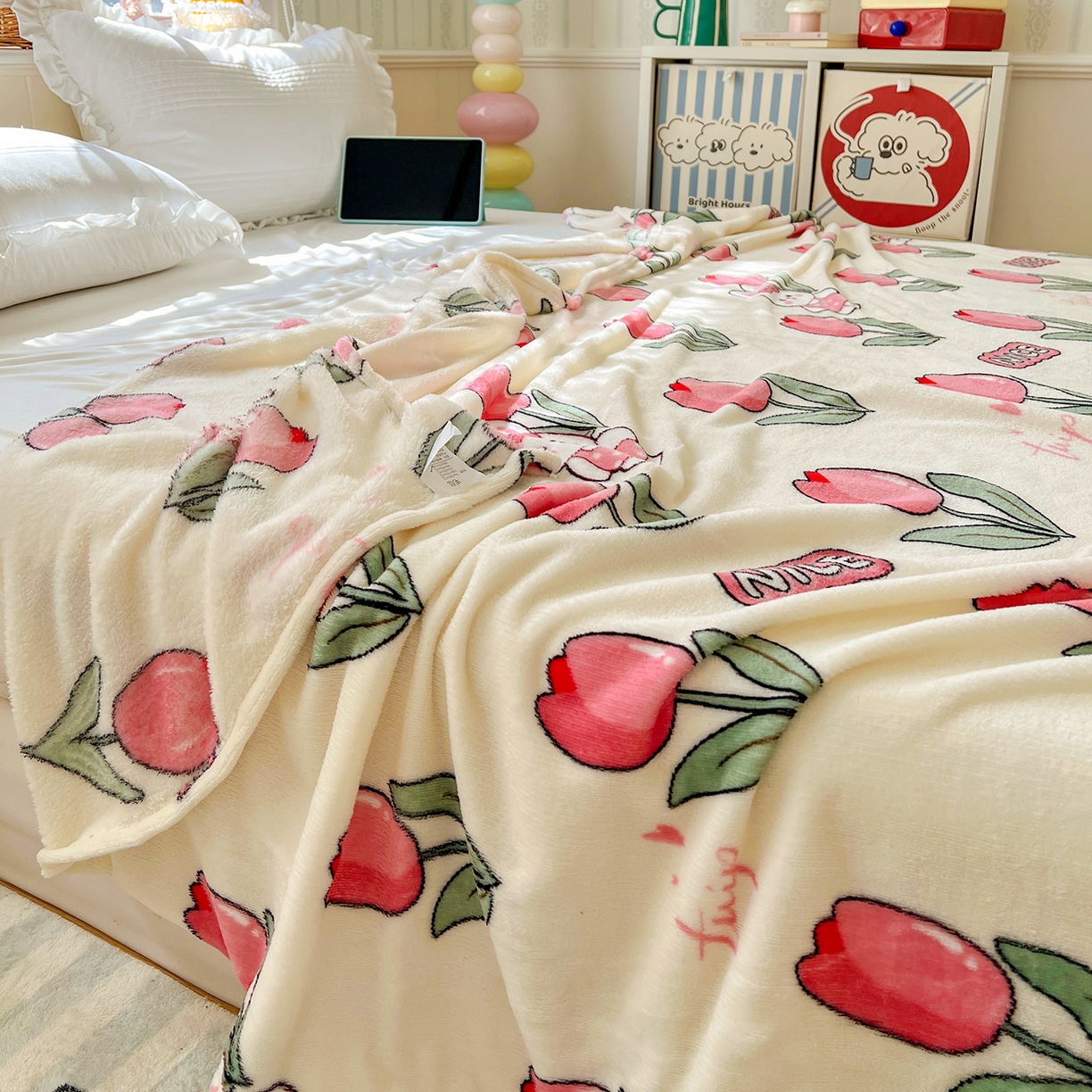 91家纺网 家纺一手货源 找家纺 悦织湾家纺 2026新款印花法兰绒毛毯牛奶绒盖毯春秋空调毯儿童床单小被子 郁金香