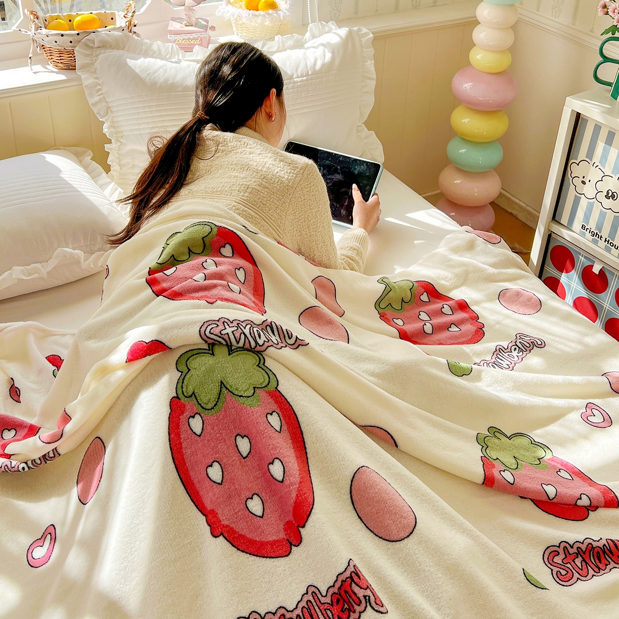 91家纺网 家纺一手货源 找家纺 悦织湾家纺 2026新款印花法兰绒毛毯牛奶绒盖毯春秋空调毯儿童床单小被子 甜蜜