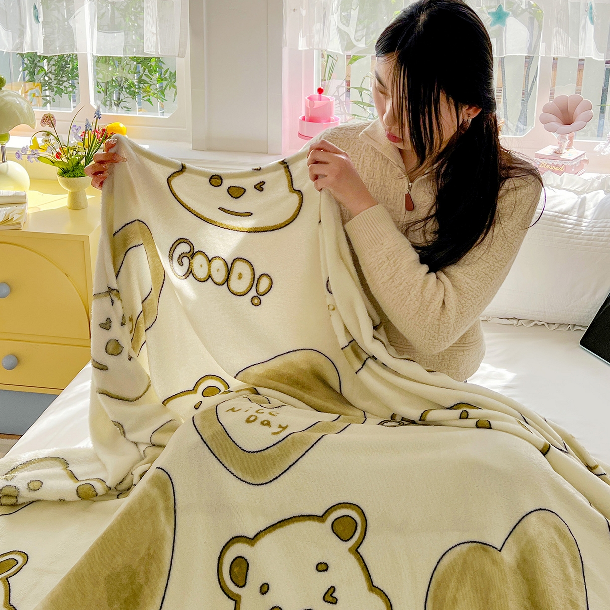 91家纺网 家纺一手货源 找家纺 悦织湾家纺 2026新款印花法兰绒毛毯牛奶绒盖毯春秋空调毯儿童床单小被子 爱心熊