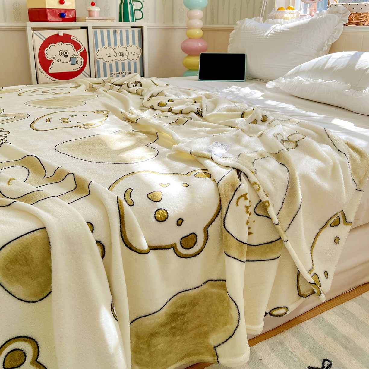 91家纺网 家纺一手货源 找家纺 悦织湾家纺 2026新款印花法兰绒毛毯牛奶绒盖毯春秋空调毯儿童床单小被子 爱心熊