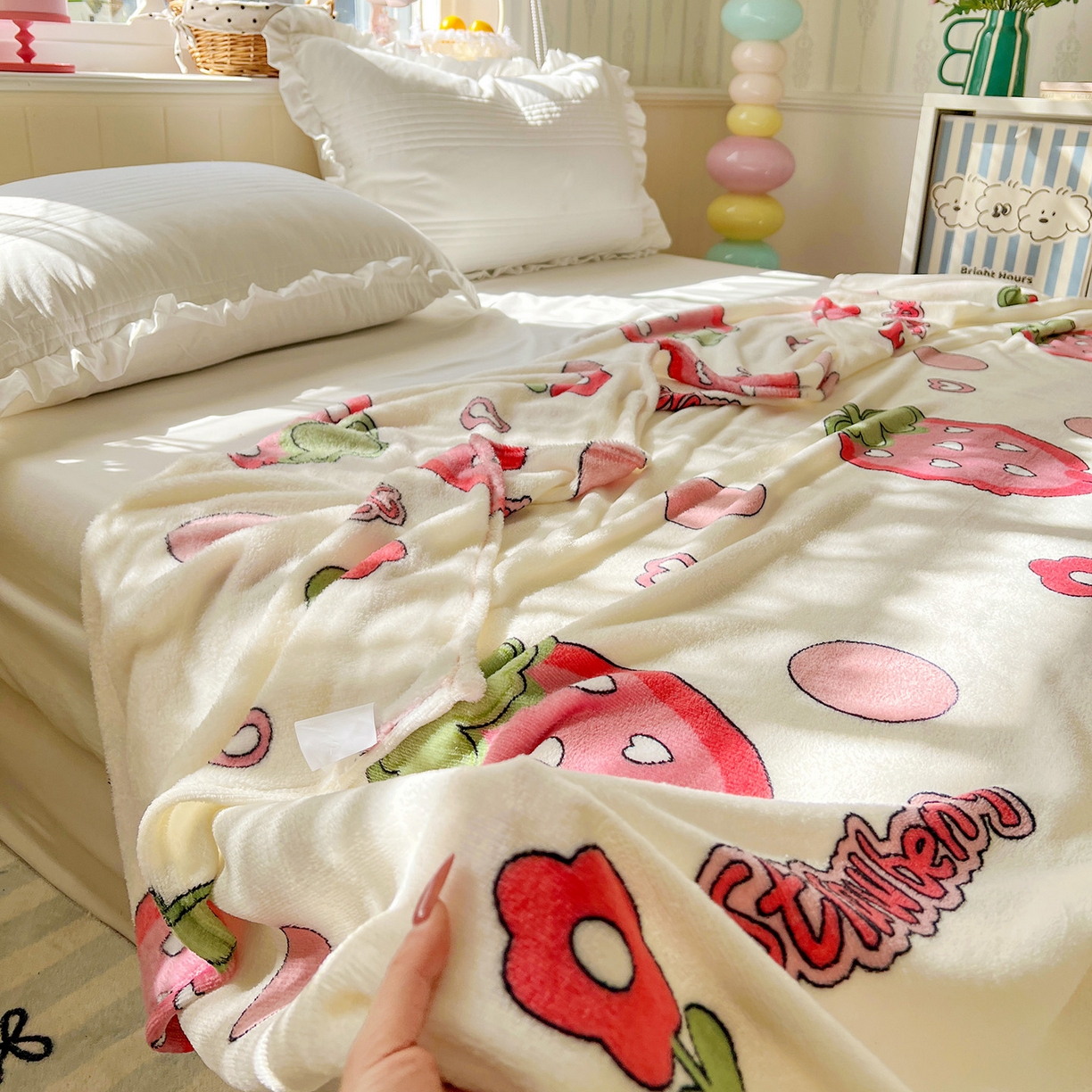 91家纺网 家纺一手货源 找家纺 悦织湾家纺 2026新款印花法兰绒毛毯牛奶绒盖毯春秋空调毯儿童床单小被子 甜蜜