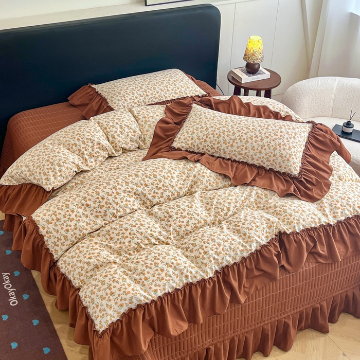 91家纺网 家纺一手货源 找家纺 梦可莱家居 2026春夏新品法式复古大花边清新复古卡通系列床盖四件套 橙意满满