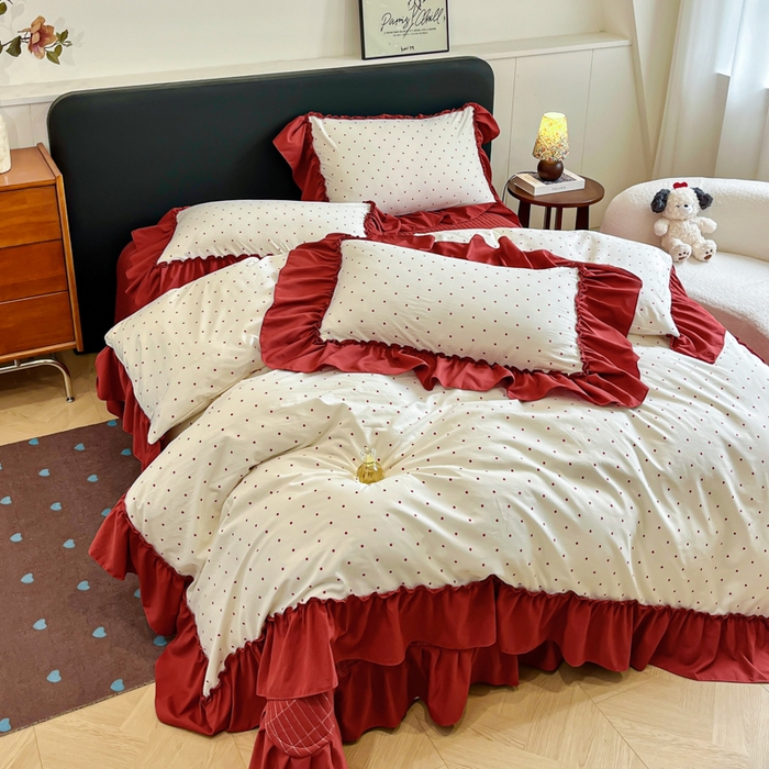 91家纺网 家纺一手货源 找家纺 梦可莱家居 2026春夏新品法式复古大花边清新复古卡通系列床盖四件套 红波点
