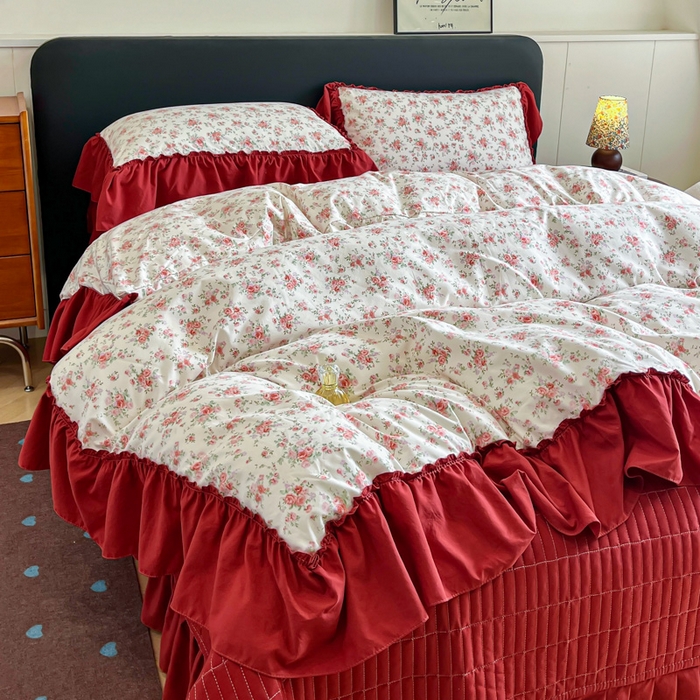 91家纺网 家纺一手货源 找家纺 梦可莱家居 2026春夏新品法式复古大花边清新复古卡通系列床盖四件套 梨花落