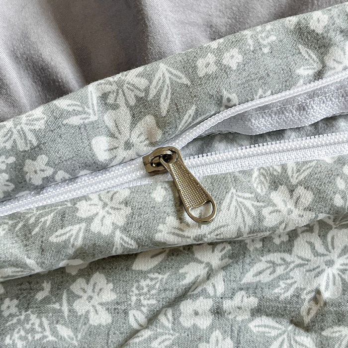 91家纺网 家纺一手货源 找家纺 梦可莱家居 2026春夏新品法式复古大花边清新复古卡通系列床盖四件套 梦境