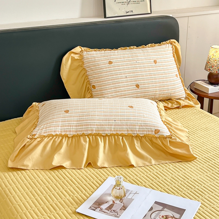 91家纺网 家纺一手货源 找家纺 梦可莱家居 2026春夏新品法式复古大花边清新复古卡通系列床盖四件套 南瓜