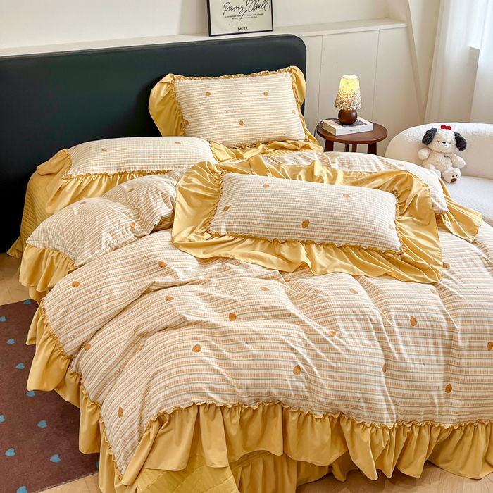 91家纺网 家纺一手货源 找家纺 梦可莱家居 2026春夏新品法式复古大花边清新复古卡通系列床盖四件套 南瓜