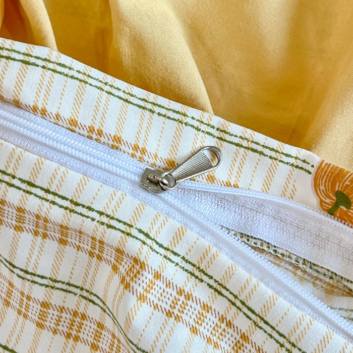 91家纺网 家纺一手货源 找家纺 梦可莱家居 2026春夏新品法式复古大花边清新复古卡通系列床盖四件套 南瓜