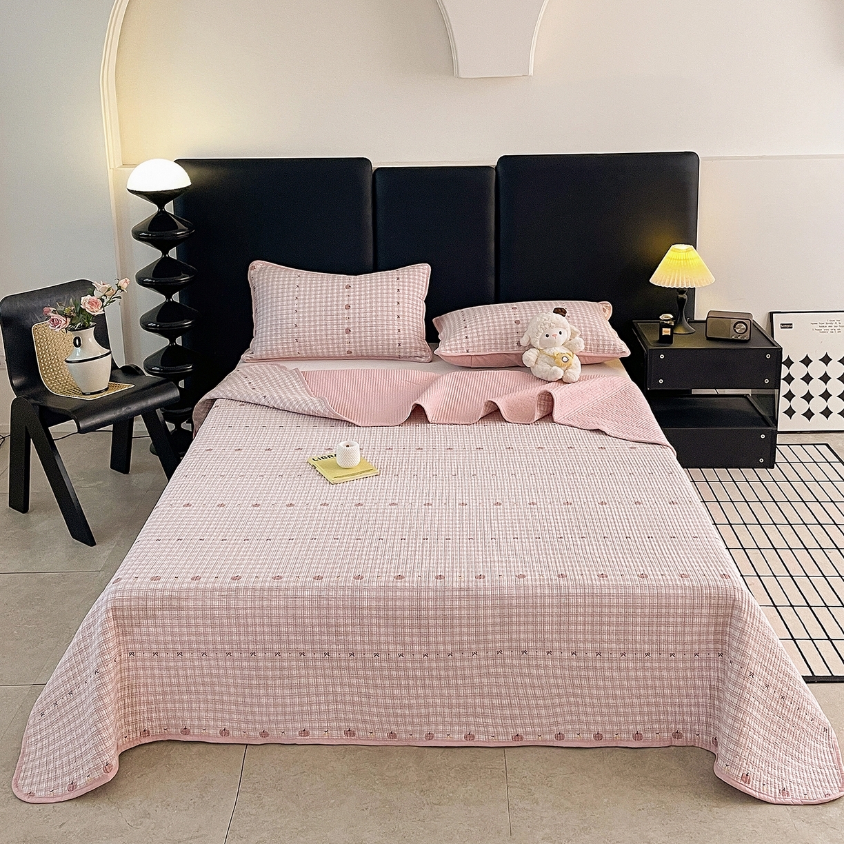 91家纺网 家纺一手货源 找家纺 （总）金丝兔 2026新款复古碎花亲肤水洗棉单床盖仿棉夹棉床盖床盖三件套