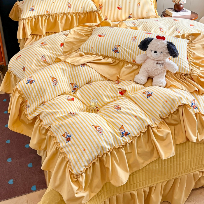 91家纺网 家纺一手货源 找家纺 梦可莱家居 2026春夏新品法式复古大花边清新复古卡通系列床盖四件套 星星伙伴
