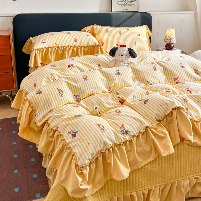 91家纺网 家纺一手货源 找家纺 梦可莱家居 2026春夏新品法式复古大花边清新复古卡通系列床盖四件套 星星伙伴