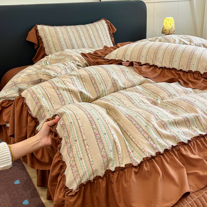 梦可莱家居 2026春夏新品法式复古大花边清新复古卡通系列床盖四件套 幸福美满