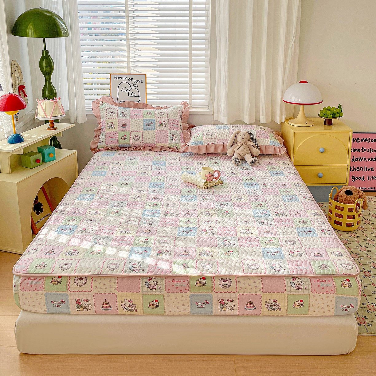 91家纺网 家纺一手货源 找家纺 纽缦家纺 2026春夏新款云朵提花双层纱夹棉绗缝单床笠 床笠单件 蛋糕派