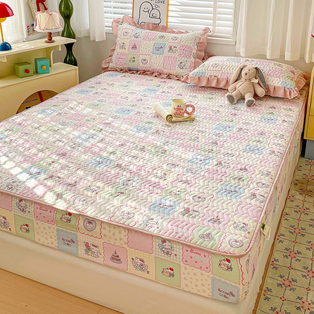 91家纺网 家纺一手货源 找家纺 纽缦家纺 2026春夏新款云朵提花双层纱夹棉绗缝单床笠 床笠单件 蛋糕派