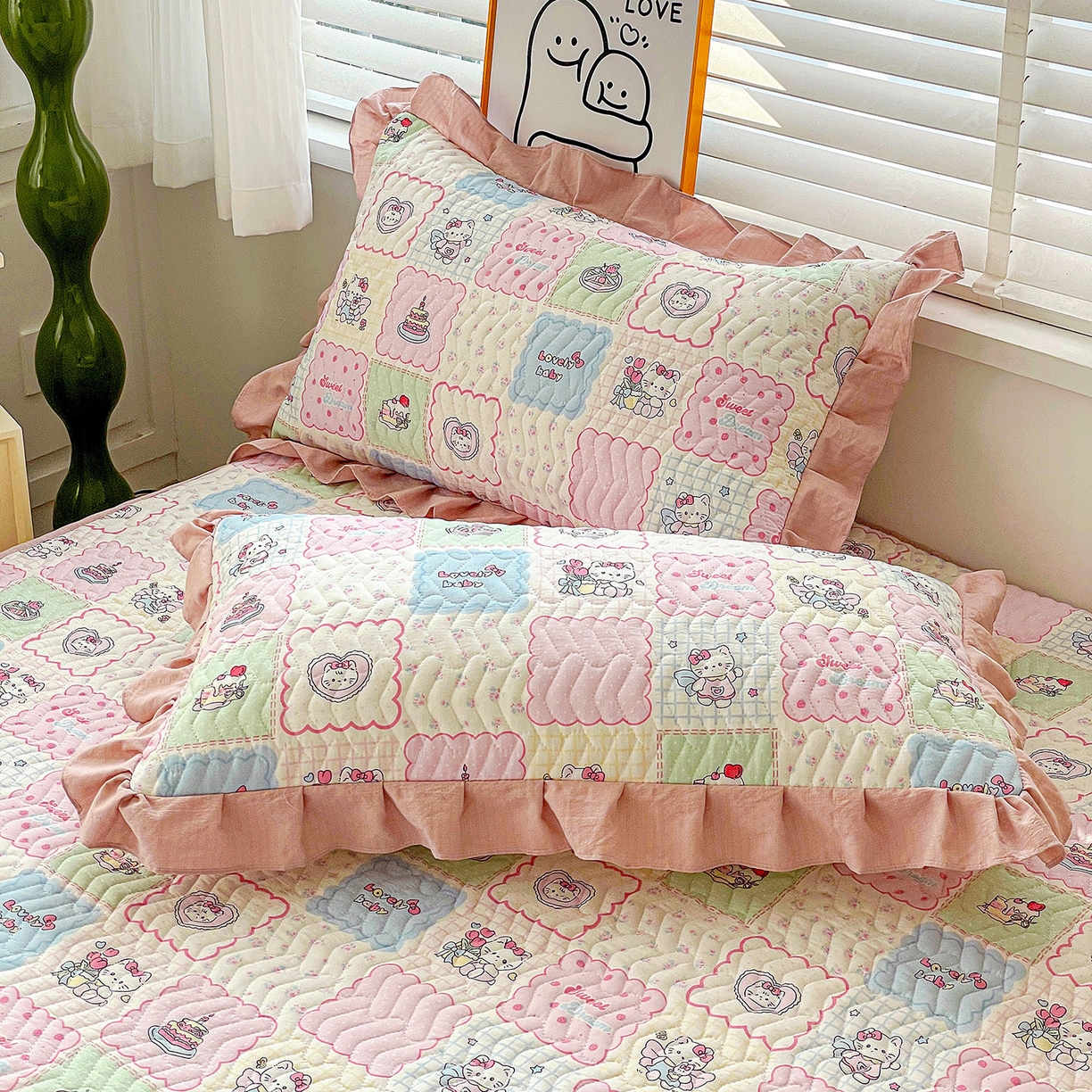 91家纺网 家纺一手货源 找家纺 纽缦家纺 2026春夏新款云朵提花双层纱夹棉绗缝单床笠 床笠单件 蛋糕派