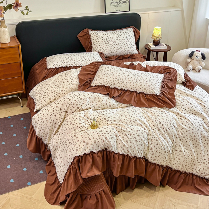 91家纺网 家纺一手货源 找家纺 梦可莱家居 2026春夏新品法式复古大花边清新复古卡通系列床盖四件套 幸运花