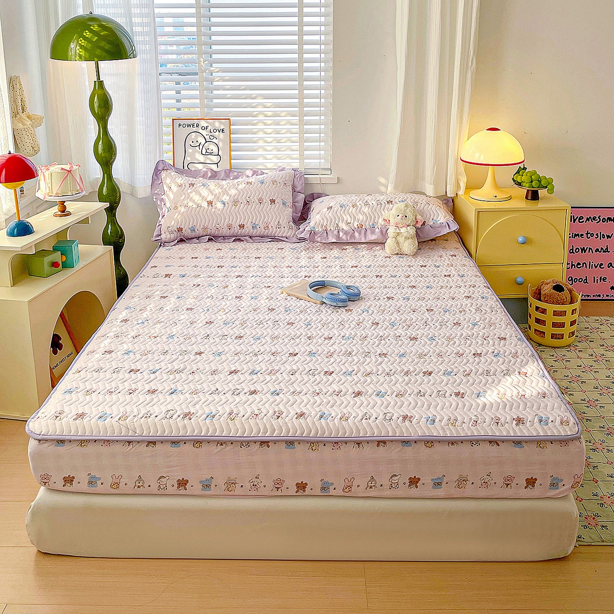 91家纺网 家纺一手货源 找家纺 纽缦家纺 2026春夏新款云朵提花双层纱夹棉绗缝单床笠 床笠单件 动物游园