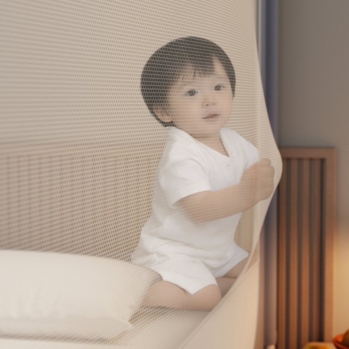 91家纺网 家纺一手货源 找家纺 星际优品 2026新款坐床蚊帐可拆卸全棉底加厚双股双丝防猫抓帐纱-风格款 米色