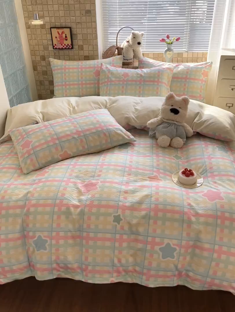 91家纺网 家纺一手货源 找家纺 川悦生活 2026新款云感双层纱木棉四件套 杏仁小星星