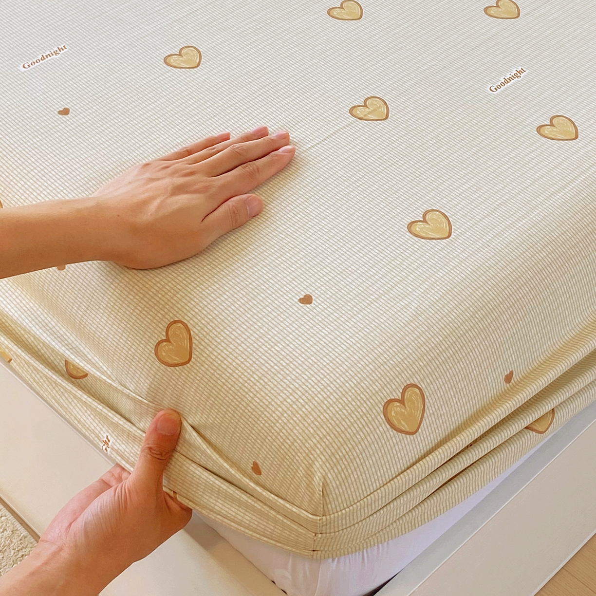 91家纺网 家纺一手货源 找家纺 悦织湾家纺 2026新款斜纹加厚水洗棉超细斜（加厚）木棉床笠-席梦思保护套 床笠-爱心浅咖