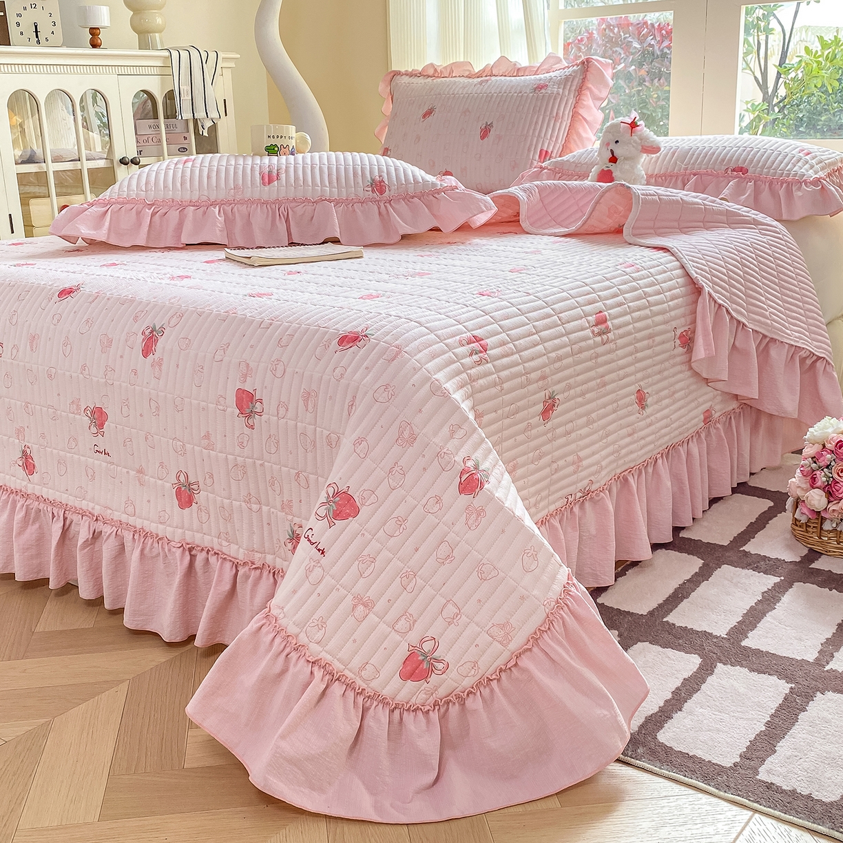 91家纺网 家纺一手货源 找家纺 （总）眠势力 2026新款双层纱加厚夹棉云感皱皱纱大花边床单床盖三件套四季通用