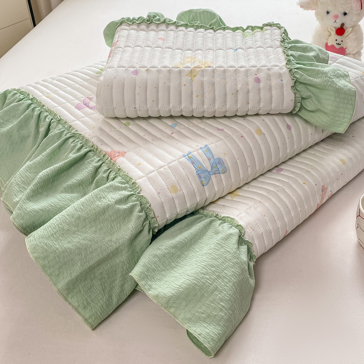 91家纺网 家纺一手货源 找家纺 眠势力 2026新款双层纱加厚夹棉云感皱皱纱大花边床单床盖三件套四季通用 缤纷彩结【皱皱纱花边床盖】