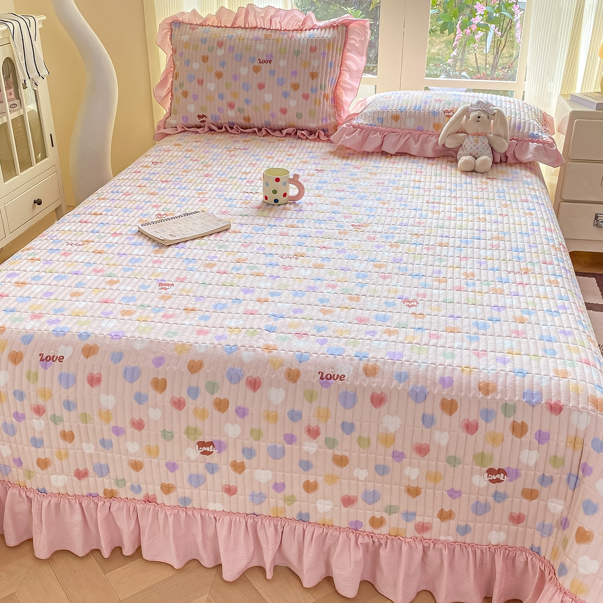 91家纺网 家纺一手货源 找家纺 眠势力 2026新款双层纱加厚夹棉云感皱皱纱大花边床单床盖三件套四季通用 彩色心情【皱皱纱花边床盖】