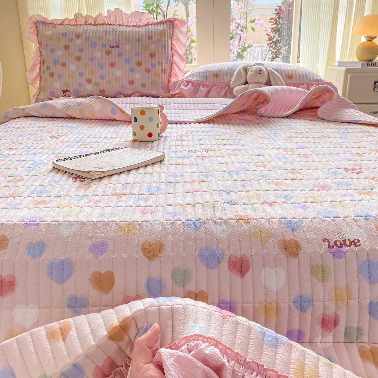 91家纺网 家纺一手货源 找家纺 眠势力 2026新款双层纱加厚夹棉云感皱皱纱大花边床单床盖三件套四季通用 彩色心情【皱皱纱花边床盖】