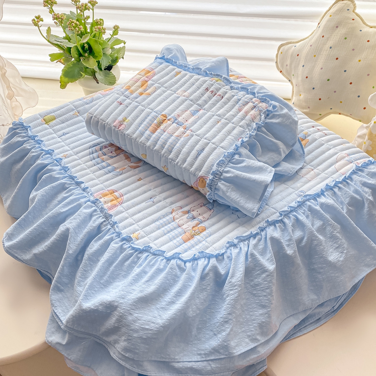 91家纺网 家纺一手货源 找家纺 眠势力 2026新款双层纱加厚夹棉云感皱皱纱大花边床单床盖三件套四季通用 海盐奶猫【皱皱纱花边床盖】