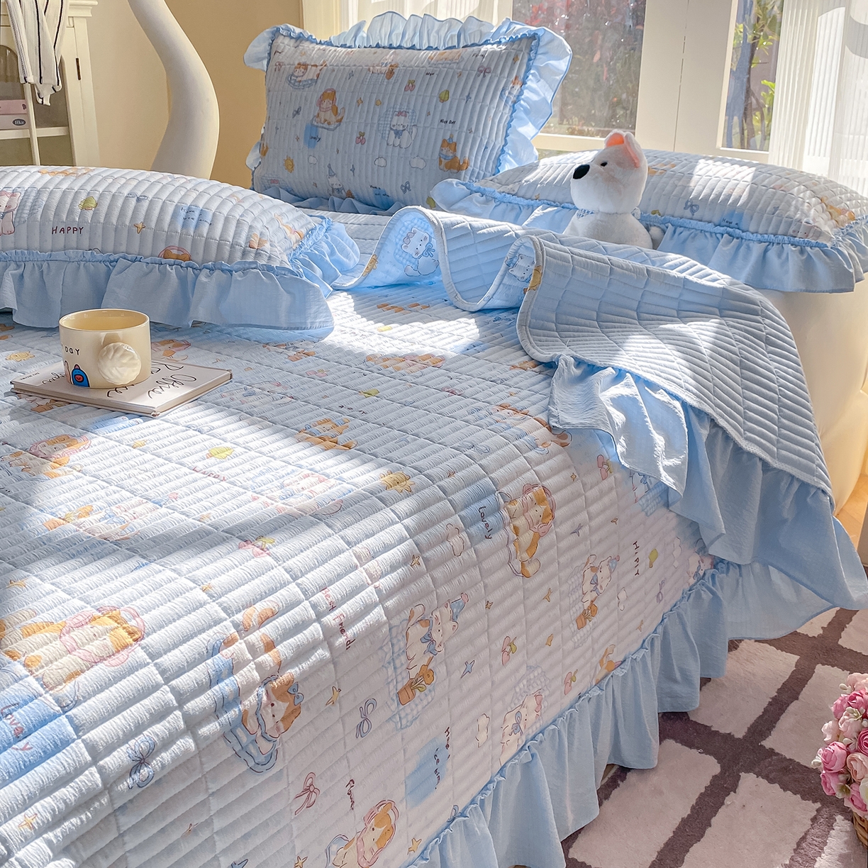 91家纺网 家纺一手货源 找家纺 眠势力 2026新款双层纱加厚夹棉云感皱皱纱大花边床单床盖三件套四季通用 海盐奶猫【皱皱纱花边床盖】